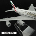 Scale 1:400 Metal Aircraft Replica Emirates Airlines A380 B777 Airplane Diecast Model Aviation Plane Collectible Toys for Boys. 