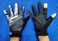 Full Finger Scen Hand Gloves, Touch Screen, Plush Fabric, Breathable Fabric, Non-Slip Material, Velcro Tape, Very stylish, Washable.