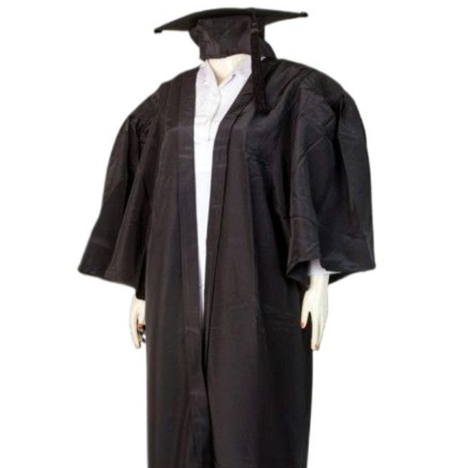 Graduation%20gown%20and%20cap%20with%20tassel%20for%20%20graduation%20academic%20achievement%20gown%20for%20male%20and%20female%20-%20Image%205