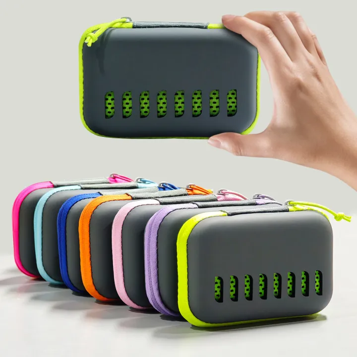 Camping%20Cooling%20Towels%20with%20EVA%20Case,%20Compact%20&%20Portable%20Travel%20Ice%20Towel%20Quick%20Dry%20Towels%20for%20Sports%20Gym,%20Hiking%20and%20Yoga%20-%20Image%204