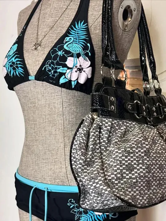 Vintage%20Flower%20Print%20Cutie%20Set%20Bikini%202000s%20Swimsuit%20%20Women%20Bathing%20Fashion%20Halter%20Strap%20Swimwear%20High%20Street%20Beach%20Female%20-%20Image%202