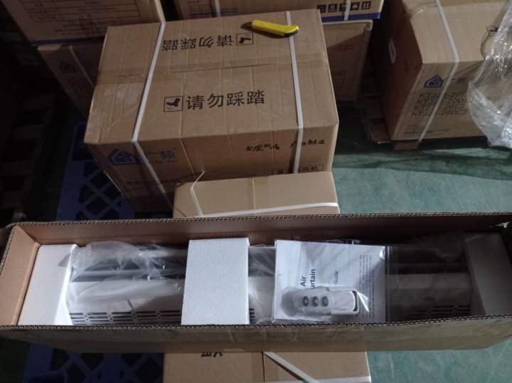 Air%20curtain%20heavy%20duty%20air%20curtain%20door%20closer%20air%20stopper%20door%20for%20restaurants%20banks%20hotels%20-%20Image%203