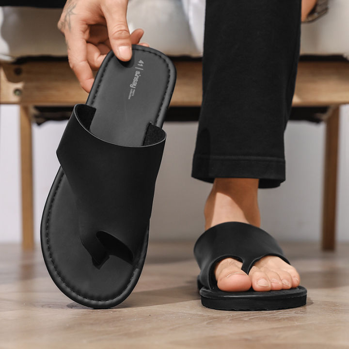 Flip-flops%20men's%20summer%20non-slip%20leisure%20indoor%20open-toed%20slippers%20soft%20bottom%20light%20black%20sandals%20flip-flops%20plus%20size%20sandals%20-%20Image%205