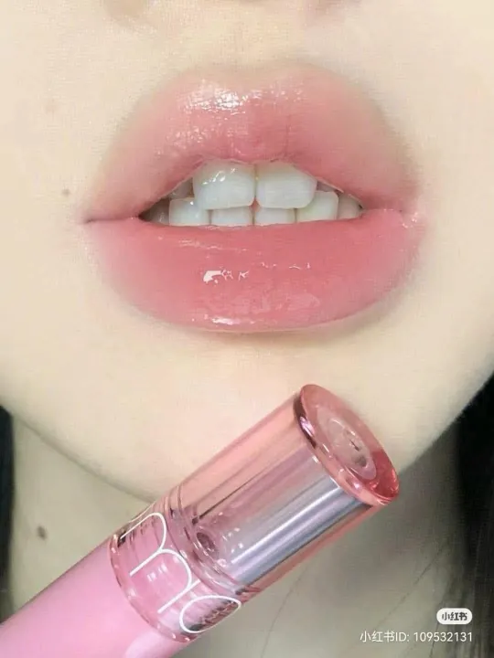 Romand%20Glasting%20Colour%20Gloss%20(%2001%20Peony%20Ballet%20)%20-%20Image%207