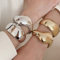 Irregular Geometric Twisted Open Bangles for Women European and American Personalized Bracelet Exaggerated Temperament Jewelry.