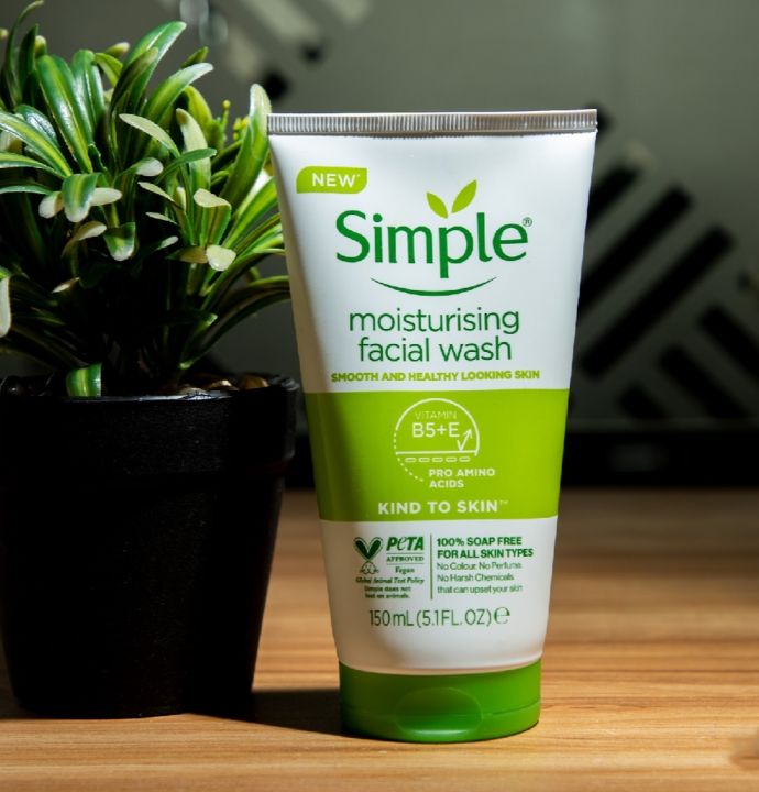 Simple Kind to Skin Moisturising Face Wash 150ml ( imported 100 % Authentic product )