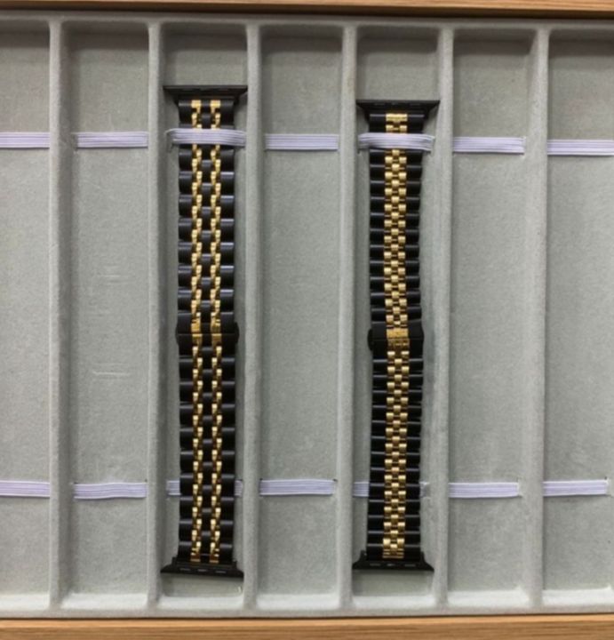 Smart%20Watch%20Chain%20Strap%20(Metal%20Link%20Bands)%20Fancy%20Chain%20Strap%20for%20Smartwatch%2049mm%2045mm%2044mm%2042mm%20Compatible%20with%20Ultra%20iWatch%20apple%20watch%20-%20stainless%20steel%20-%205-link%20brushed%20&%20polished%20finish%20-%20Unisex%20-%20-%20Image%204