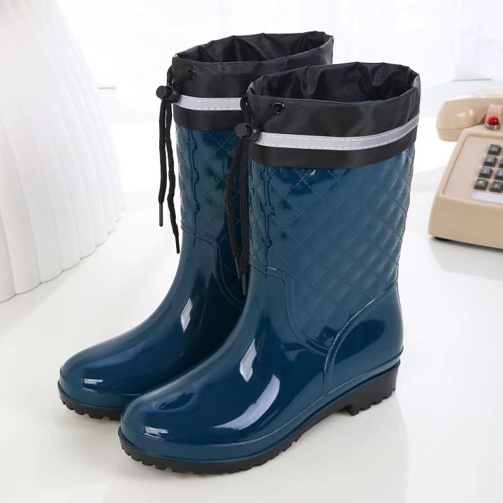 Minimalist%20style%20outdoor%20work%20kitchen%20anti%20slip%20waterproof%20drawstring%20drum%20mouth%20all%20season%20universal%20women's%20rain%20boots%20-%20Image%202