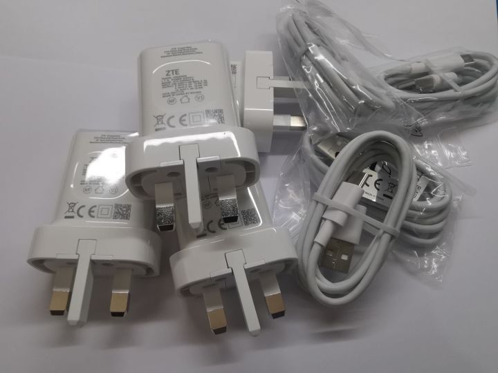 ZTE%20Fast%20Charger%20with%20cable%20type%20C%20-%20Image%202