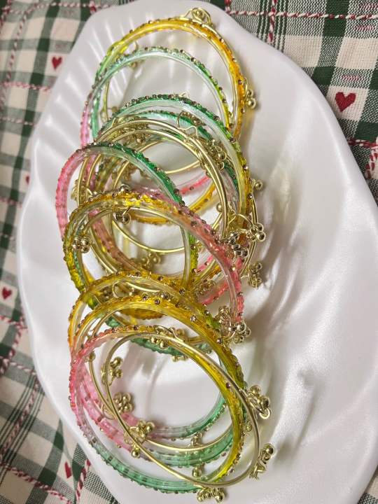 8%20pcs%20kashmiri%20bangles%20-%20Image%203