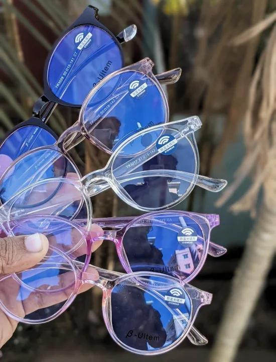 Korean Non Breakable EyeGlass For Men And Women