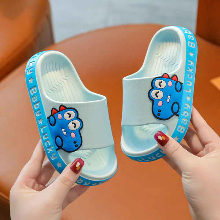 Children's%20Indoor%20Home%20Slippers%20Anti-Slip%20Odor%20Control%20Bathrooms%20Cartoon%20Cute%20PVC%20Material%20Flip%20Flops%20Boys%20Girls%20Summer%20Sandals%20-%20Image%202