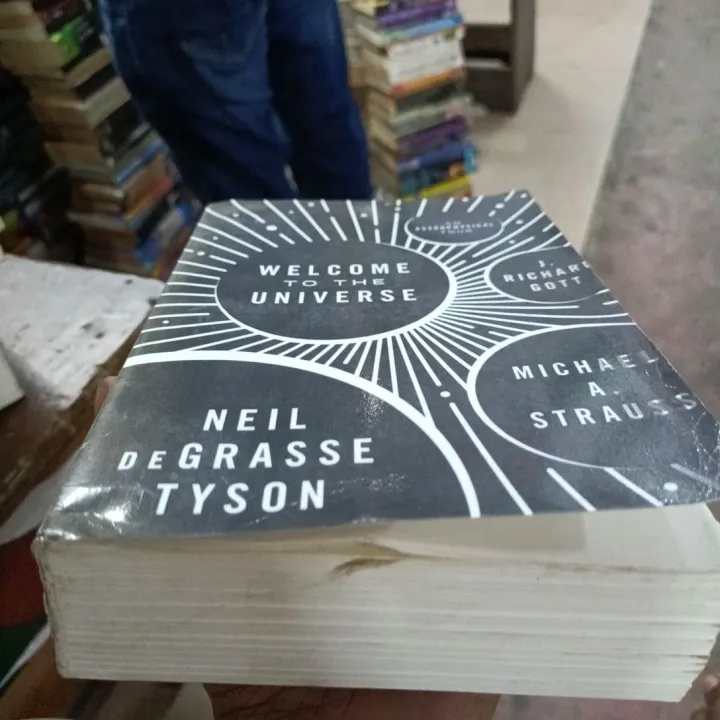 Welcome%20to%20the%20Universe%0A%0ABook%20by%20J.%20Richard%20Gott,%20Michael%20A.%20Strauss,%20and%20Neil%20deGrasse%20Tyson%20-%20Image%202