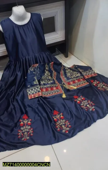 women%20switched%20silk%20plain%20maxi%20wirh%20embroidery%20jecket%20-%20Image%202
