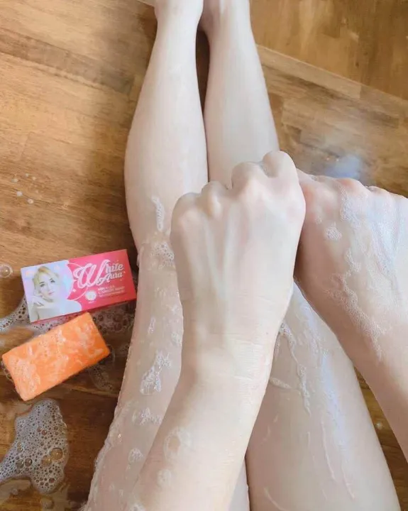 Orginal%207%20days%20whitening%20White%20aura%20soap%20165%20gm%20made%20in%20thailand%20-%20Image%204