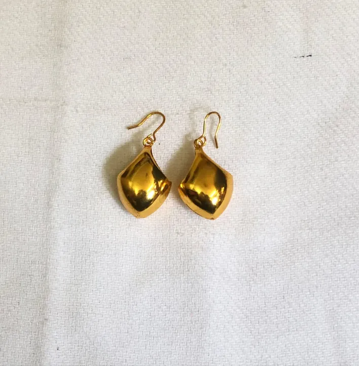 Gold%20plated%20newari%20jewellery%20set%20with%20nyapusikha,tayo%20and%20makasi%20-%20Image%204