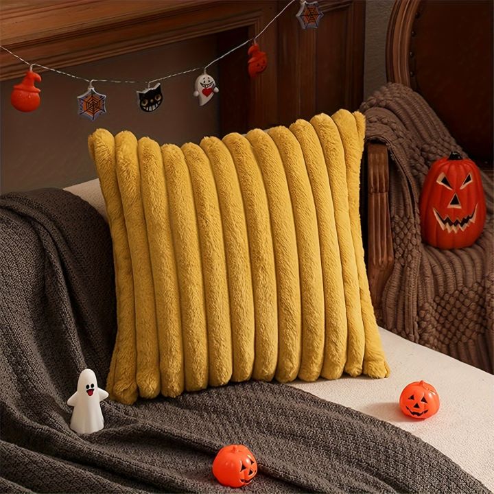 Cozy%20Faux%20Fur%20Plush%20Throw%20Pillow%20Cover%20-%20Fluffy%20Striped%20Winter%20&%20Christmas%20Decorative%20Cushion%20Case%20with%20Zipper%20Closure%20for%20Sofa%20-%20Image%205
