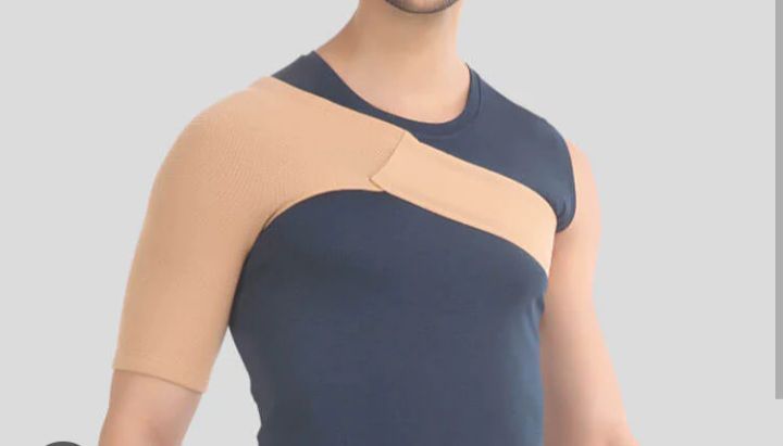 Adjustable Left/Right Shoulder Support Bandage Protector Brace