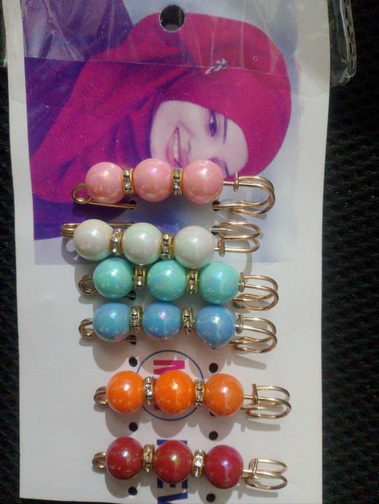 Hijab%20Pins%20for%20Women%20Set%20of%206%20Hair%20Accessories%20-%20Image%202