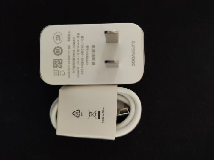 Oppo%20Original%20Super%20Vooc%2080W%20Charger%20-%20Image%207
