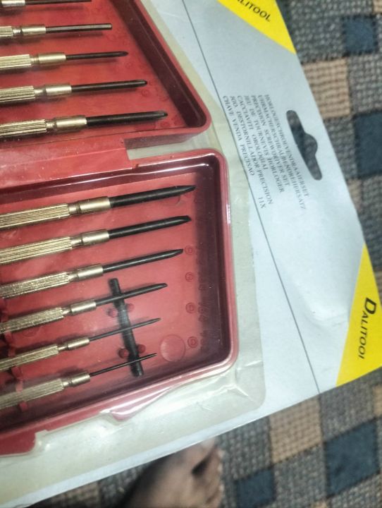 11%20Piece%20Micro%20Precision%20Jewellers%20Screwdriver%20Socket%20Set%20+%20Storage%20Case%20-%20Image%207