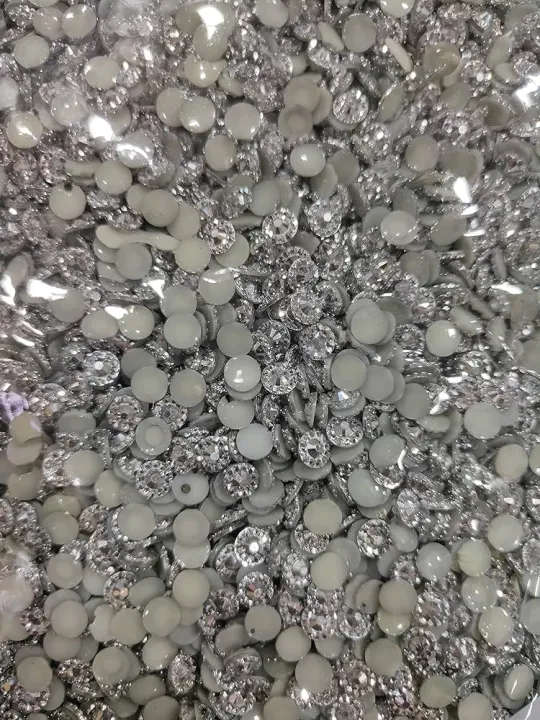 5%20gm%20Unikart%205mm%20Flower%20Chakri%20Silver%20Colour%20Crystal%20Kundans%20Chandla%20Resin%20Beads%20Moti%20Puti%20Stone%20for%20Art%20&%20Craft,%20Jewellery%20Making,%20Bangles,%20-%20Image%204