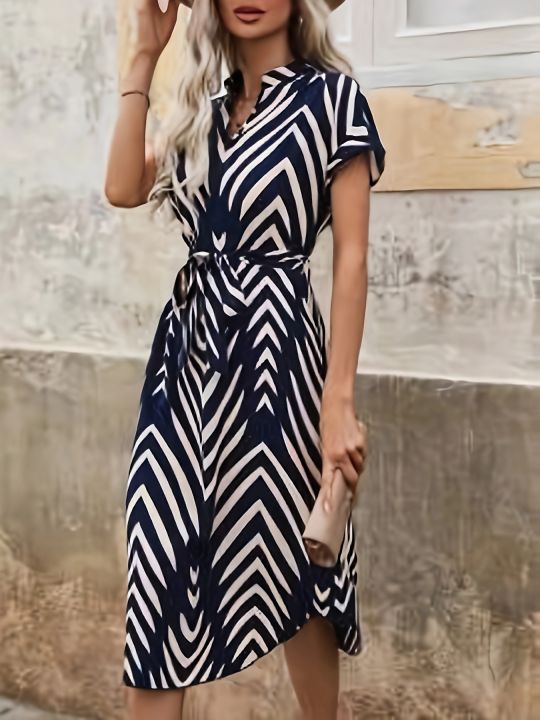 2024%20Summer%20New%20Fashion%20Clothing%20Women's%20Elegant%20And%20Casual%20V-neck%20Short%20Sleeved%20Stripe%20Belt%20Comfortable%20Dress%20-%20Image%204