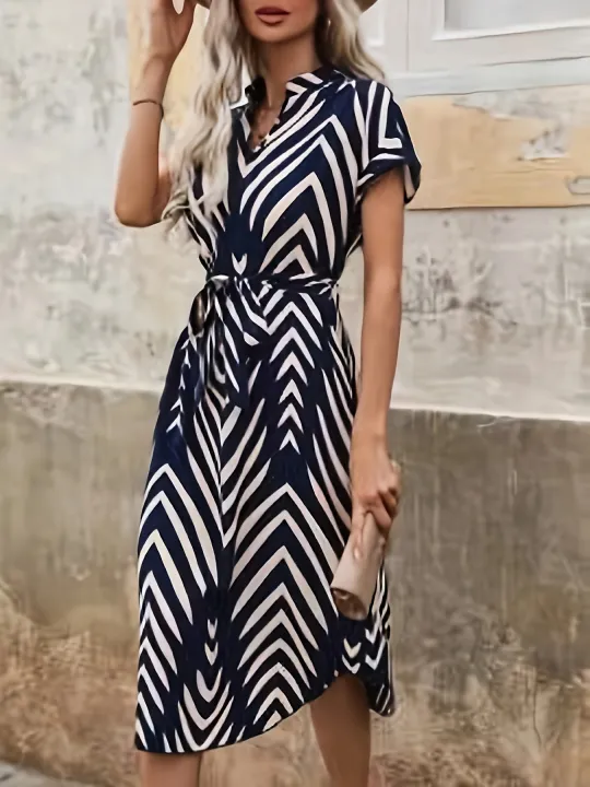 2024%20Summer%20New%20Fashion%20Clothing%20Women's%20Elegant%20And%20Casual%20V-neck%20Short%20Sleeved%20Stripe%20Belt%20Comfortable%20Dress%20-%20Image%204