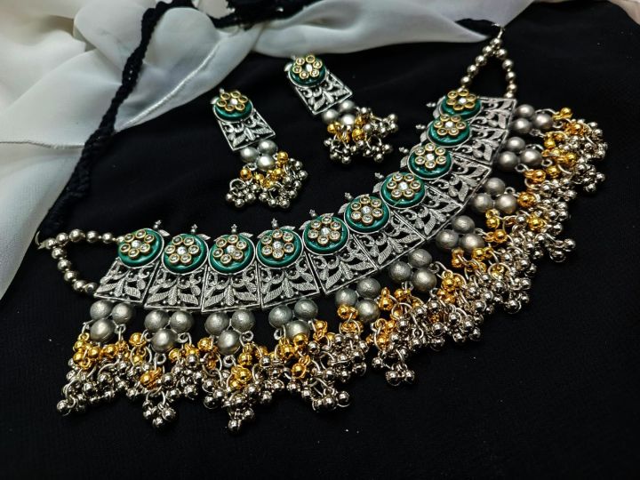 অসাধারণ  সুন্দর  ভারী এন্টিক  গলার সেট মেয়েদের