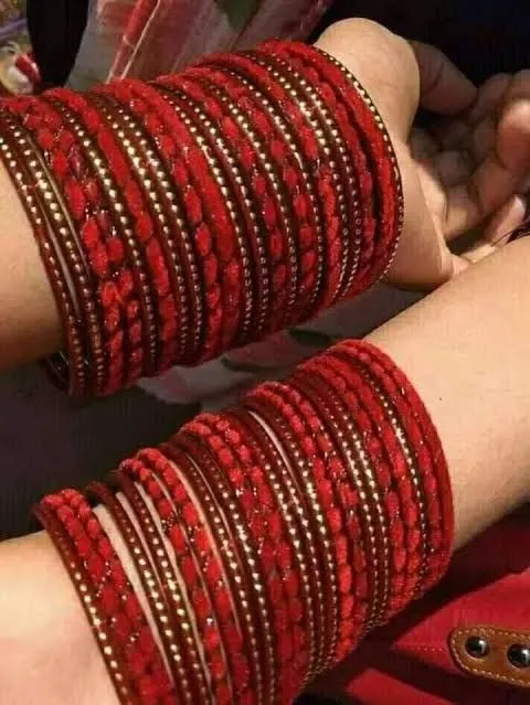 24%20Pieces%20Indian%20velvet%20kacher%20bangles%20package%20for%20girls%20-%20Image%202