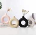 Minimalist Donut Vase – Concrete Decorative Flower Pot for Home & Office + Free Gift. 