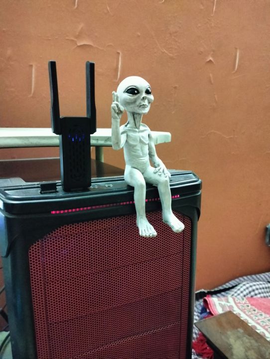 UFO%20Classic%20Alien%20Outer%20Space%20Statue%20Sitting%20Action%20Figure%20Shelf%20Sitter%20Realistic%20Sculpture%20Figurine%20Lawn%20Yard%20Home%20Decor%20Indoor%20Outdoor%20Gaming%20Pc%20Casing%20Computer%20Case%20Room%20Decoration%20-%20Image%202