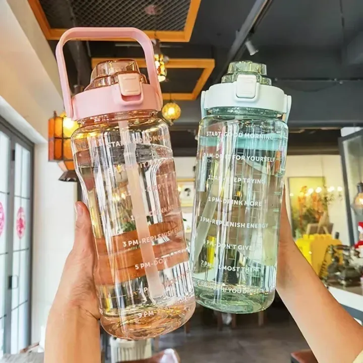 2L Large Capacity Plastic Water Cup, Portable Straw Water Bottle, Beverage Bottle with Time Marker, Suitable for Outdoor Sports. 