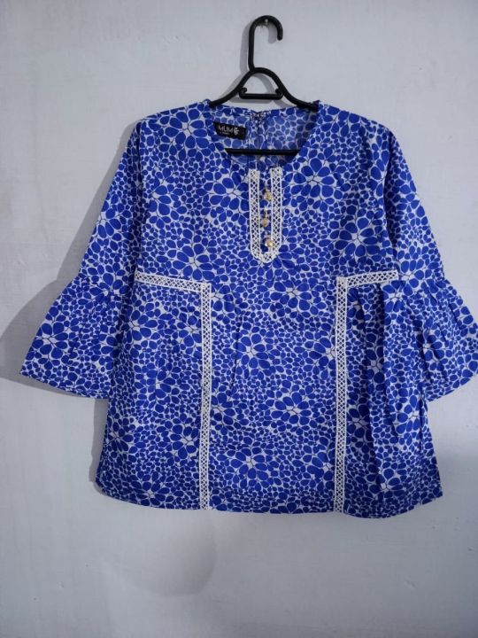 kurti%20for%20girls/kids%20kurti/kids%20top/Comfortable%20Kids%20Kurti/Traditional%20Kids%20Kurti/%20-%20Image%203