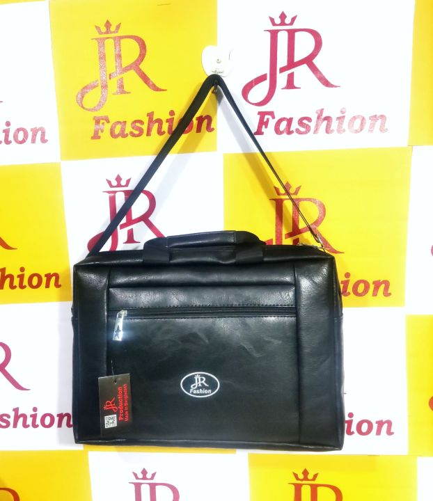 Official%20Cross%20Body%20Bag%20-%20Image%205