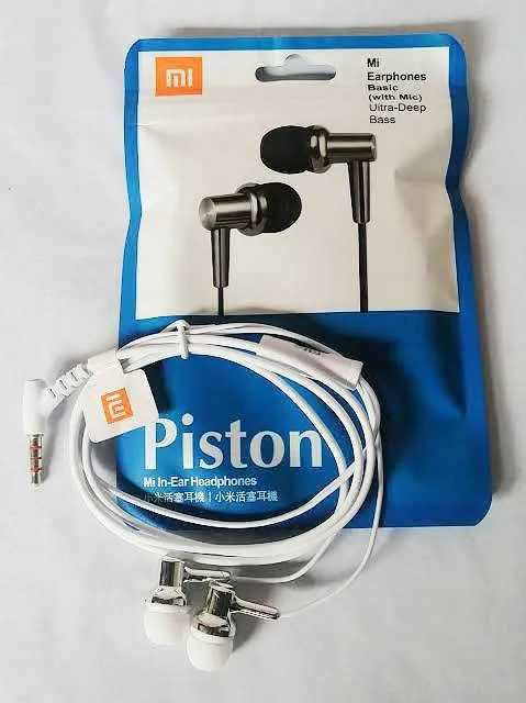 USB%20keyboard%20optical%20mouse%20with%20free%20Mi%20earphone%20&%20otg%20-%20Image%205