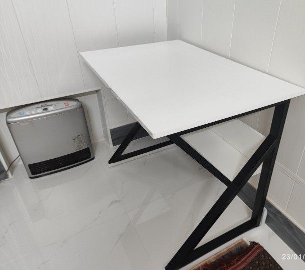 4%20feet/48%20inch%20Office%20table,%20computer/laptop%20table%20desks,%20Gaming%20table,%20Executive%20table,%20Study%20Purpose%20table,%20Laptop%20Usage%20table,%20Side%20table,%20Workstation%20table,%20Coffee%20and%20Dining%20table%20-%20Image%203