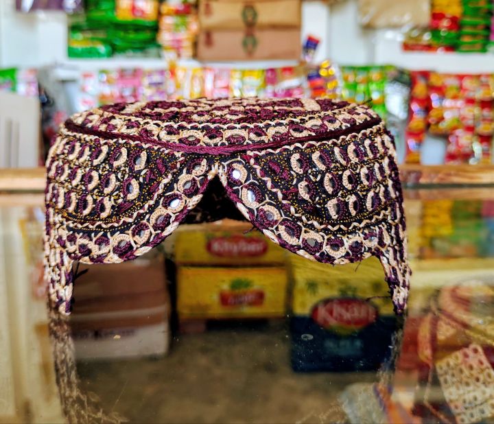 Handmade%20Traditional%20%20Two%20Colour%20Sindhi%20Cap%20made%20in%20Commando%20CTC%20&%20Mirror%20-%20Image%207