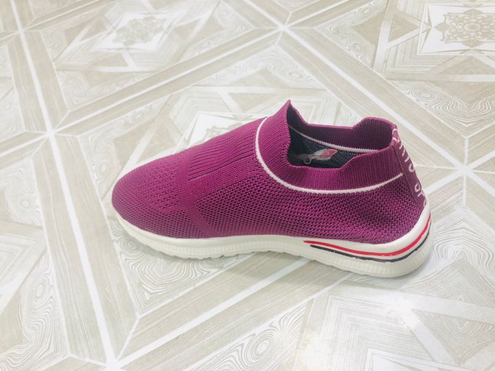 Womens%20Regular%20Use%20Fashionable%20Ladies%20and%20Girls%20Sneakers%20%7C%20Girls%20Sneakers%20-%20Image%205