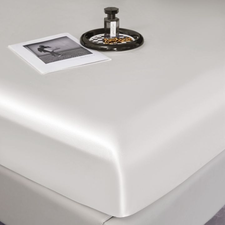 Satin%20Rayon%20Fitted%20Sheet%20Solid%20Color%20Mattress%20Cover%20With%20Elastic%20Band%20Bed%20Sheet%20High-End%20Home%20Hotel%20Bedding%20Fit%20Sheet%20-%20Image%202
