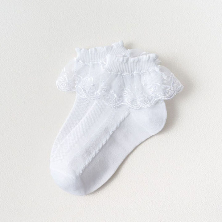 4%20Pairs%20Girls%20Lace%20Ruffle%20Socks%20Adorable%20Princess-Style%20Kids%20Dance-Ready%20Socks%20with%20Frilly%20Trim%20-%20Image%203