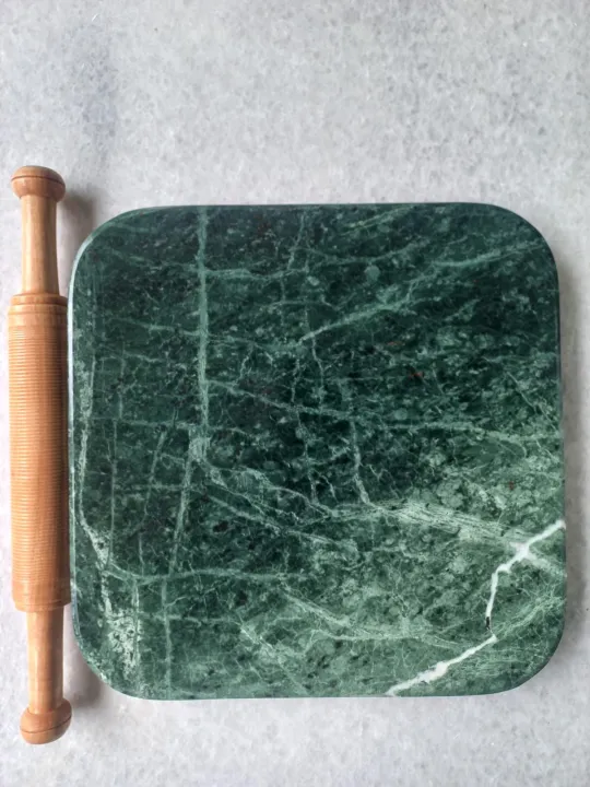 Marble%20Stone/Pathor%20Roti/Ruti/Parata/Luchi%20Maker%20with%20Belon(Square)%0A%0A%C2%A0%20%C2%A0100%25%20Natural%20Stone%20-%20Image%204