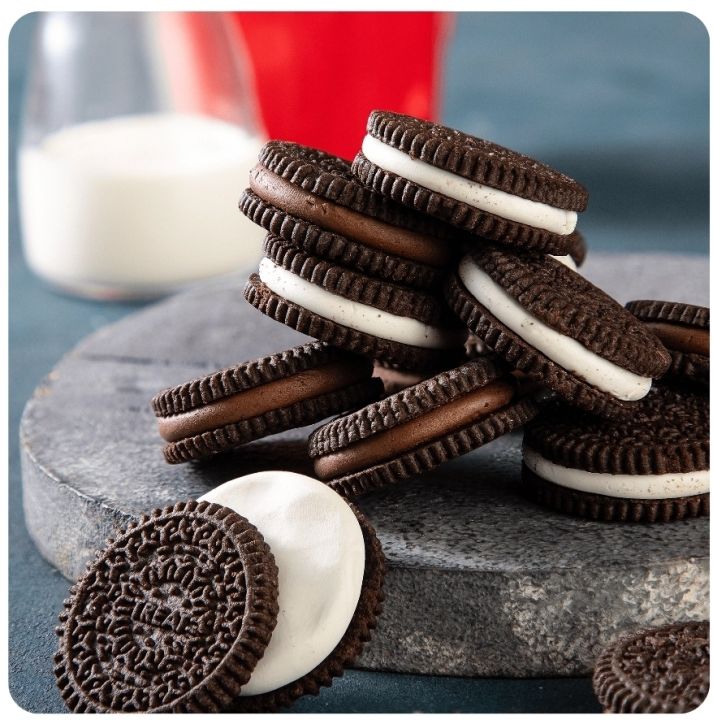 Britannia%20Treat%20Funky%20Choco%2050%20Gm%20Cream%20Biscuits%20Pack%20of%2012%20-%20Image%206