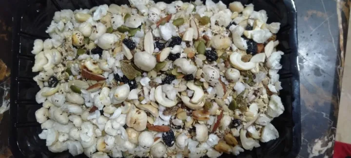 Healthy breakfast with white Oats, Dry fruits and nuts 990grams