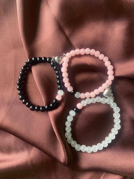 Friendship%20magnet%20bracelet%20for%20trio%20trio%20magnet%20bracelets%20bracelet%20for%20a%20group%20of%20three%20besties%20best%20friends%20bracelet%20-%20Image%203