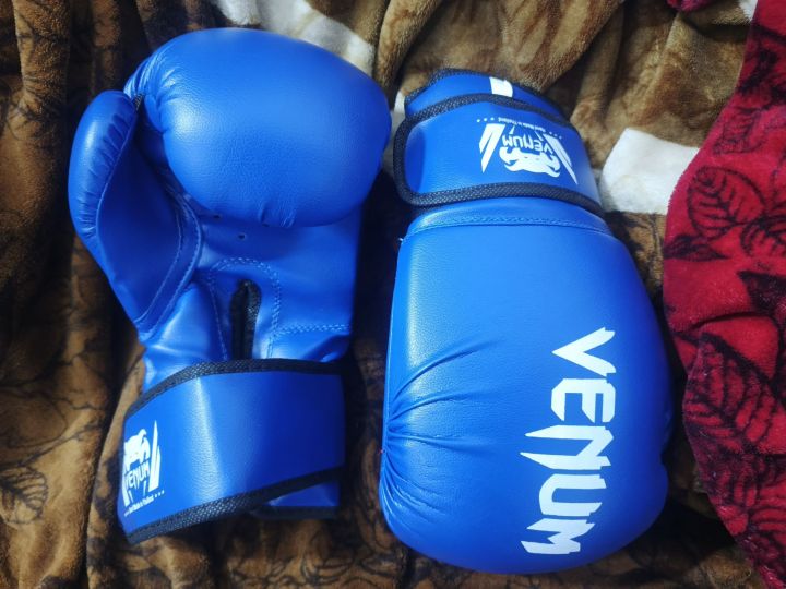 Boxing gloves good quality rexion MMA