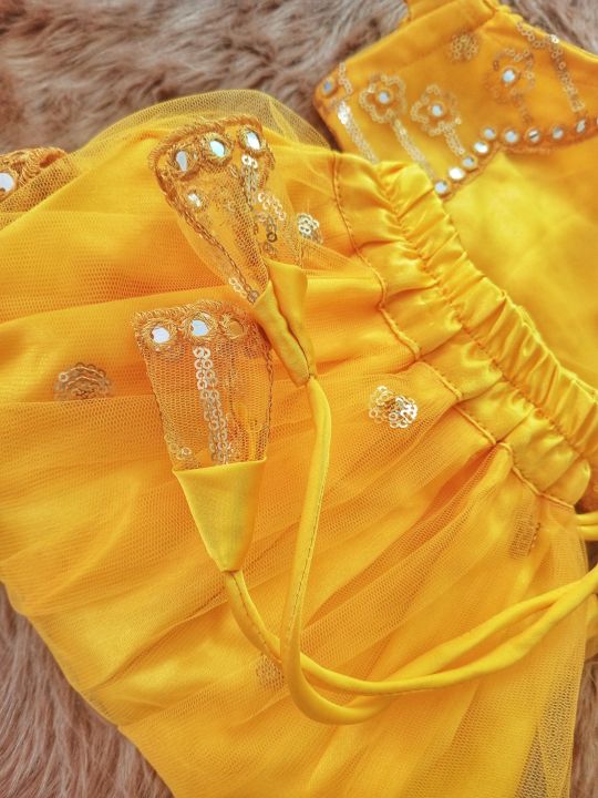 Designer%20baby%20girls%20lehenga%20with%20dupatta%20for%20party%20wear%20-%20Image%204
