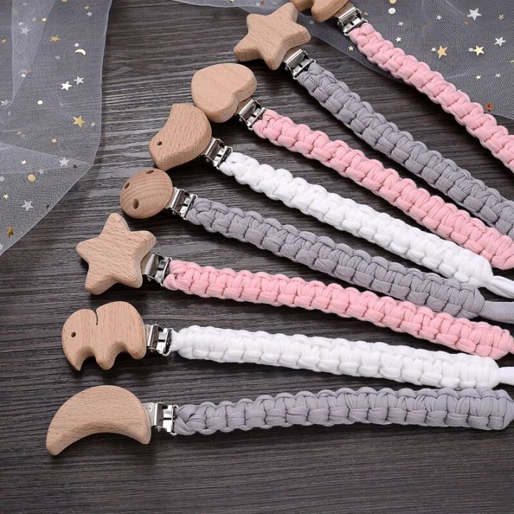 New%20Crochet%20Cotton%20Baby%20Pacifier%20Chain%20Moon%20Heart%20Beech%20Wood%20Clip%20For%20Handmade%20Baby%20Nipple%20Soother%20Chain%20Teething%20Toy%20-%20Image%202