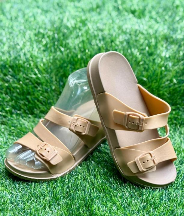 Girls Adjustable Chappels Beige