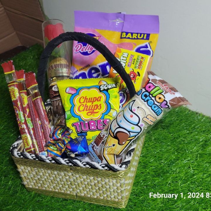 Imported snacks gift bucket for birthdays anniversary